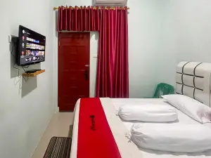 RedDoorz Near Kantor Bupati Tapanuli Tengah Aek Tolang