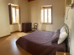 Casa de Sampaio - Castelo Mendo