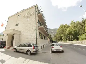 Hotel Porto IN