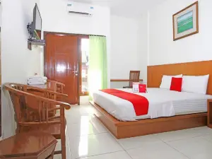 RedDoorz @ Turangga Sari