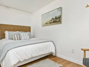 Vista House Unit C