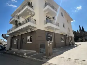 Boutique Studios & Apartments - by Avelink