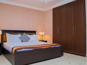 Purple Hills Hotel
