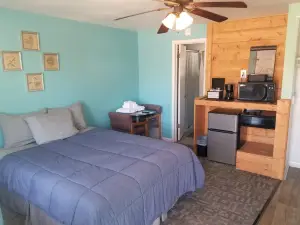 Two Rivers Inn