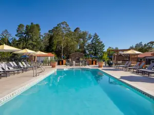 Chaminade Resort & Spa