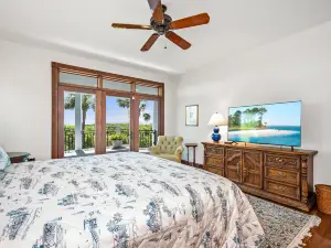 Spacious 4-Bedroom Home on Seabrook Island, Just Steps from the Ocean with Stunning Views.
