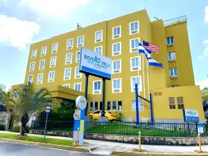 Beverly Hills: Hotel and Business