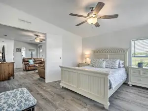 Pet-Friendly Home 10 Mi to Lake Okeechobee!