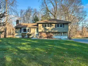 Family-Friendly Woodbury Home with Yard + Deck!
