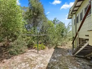 Bushys Hilltop (Kingfisher Bay, Kgari)