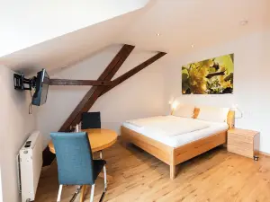 Weingut Und Gastehof Borst