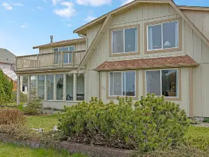 Surf Watch House