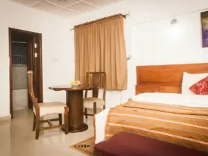 Whispering Palms Resort