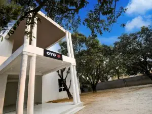 Hotel O Vatika & Resorts