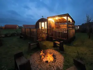 Galloway Steading Luxury Glamping Pods