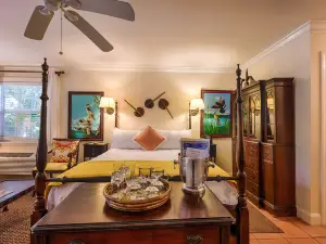 The Caribbean Court Boutique Hotel