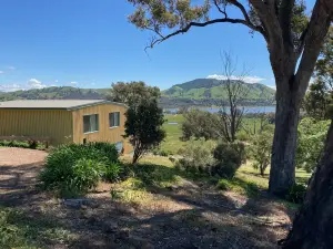 Burnt Creek Cottages