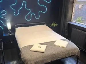 딕즈 호텔
