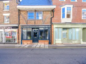 โรงแรม The Stanley