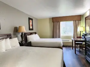 Crest Trail Lodge