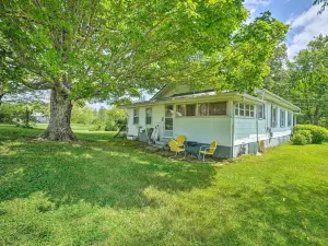 Historic Sparta Home Near Waterfalls and Hikes!