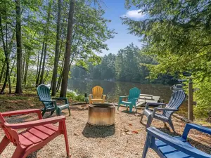 Private Dock and Community Amenities - Charming Cottage Retreat