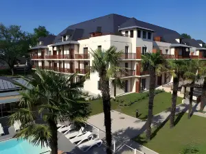 Comfort Aparthotel Lourdes L'Acacia