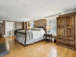 Mayville Union House