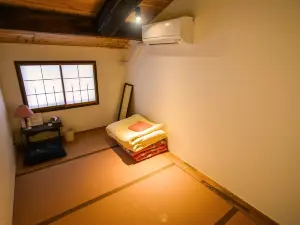 個室型ゲストハウス神邑 Guesthouse KAMIMURA