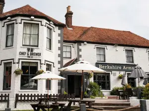 Berkshire Arms by Chef & Brewer Collection