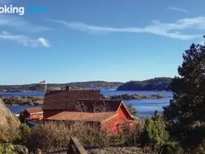1 Bedroom Awesome Home in Tvedestrand