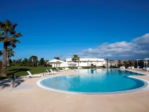 อาร์ตโฮเทลและสวนสาธารณะเลชเช