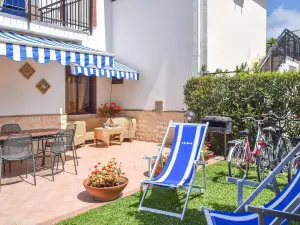 Amazing Apartment in Botricello with 1 Bedrooms and WiFi