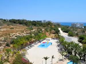 Corfu Hotel