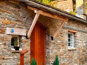 Mikro Papigo 1700 Hotel & Spa