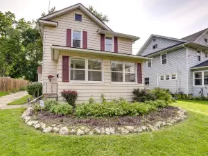 Family-Friendly Jackson Home w/ Sunroom: Near Golf