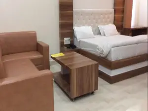 Mmazz Hotel