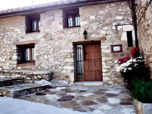Casa Rural Mas de Sant Pau - Turistrat.
