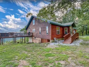 Grandview Cabin with Million Dollar Views of the Arkansas Grand Canyon