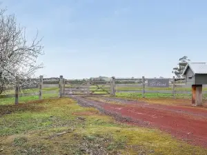 Dalhousie on Pennyroyal Birregurra