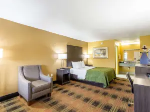 Quality Inn Mobile West Tillmans Corner