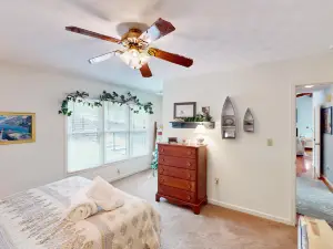1 Special Place - Waterfront home with private dock, lake views, & washer/dryer