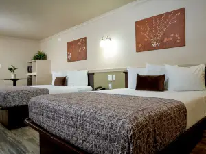 Family Garden Inn & Suites