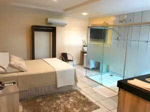 Aki Hotel
