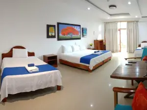 Galápagos Isabela Hotel Loja