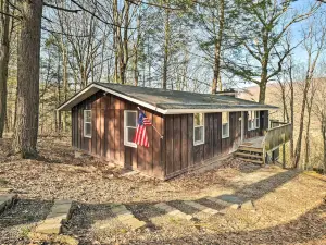 Unplugged Mountain Retreat with Porch Swings!