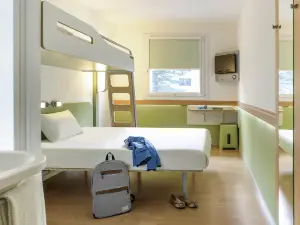 Ibis Budget Issoire