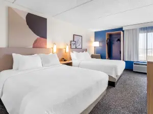 Spark by Hilton Green Bay