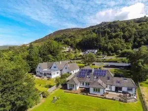 Lochview Guest House