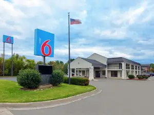 Motel 6 Scottsboro, Al – Hwy 72